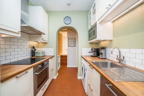 undefined, The Avenue, Surbiton KT5