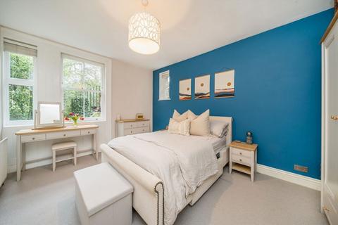 undefined, The Avenue, Surbiton KT5