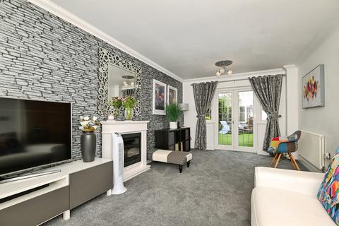 4 bedroom detached house for sale, Anatase Close, Sittingbourne