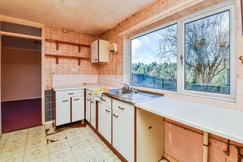 undefined, Victoria Park, Great Cheverell, Devizes