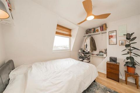 1 bedroom flat for sale, Old Kent Road, London SE1