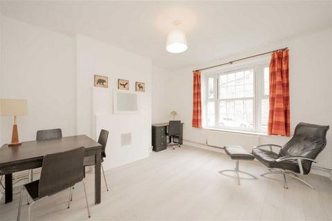 2 bedroom flat for sale, Falmouth Road, London SE1