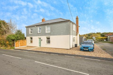 3 bedroom detached house for sale, Birch Street, Birch, Colchester