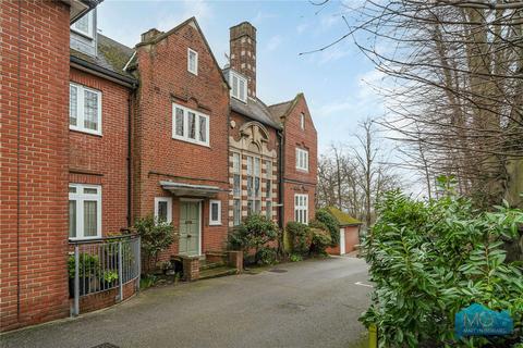 Aldermans Hill, London, N13
