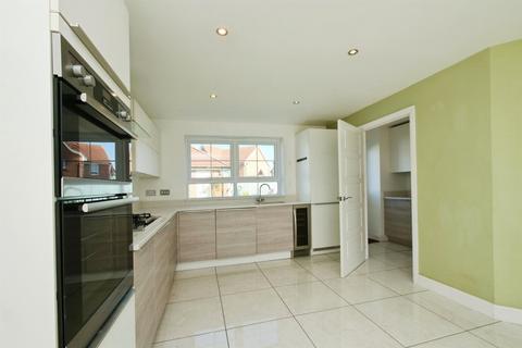 4 bedroom detached house for sale, Heathside, Huntington, YORK