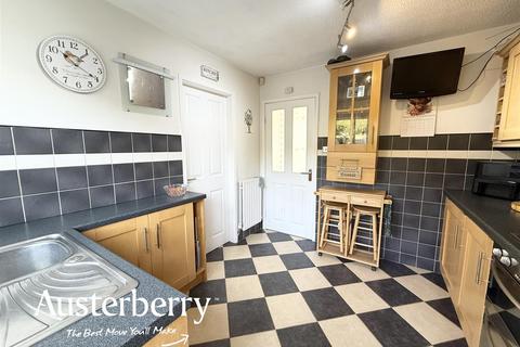 3 bedroom semi-detached house for sale, Souldern Way, Stoke-On-Trent ST3