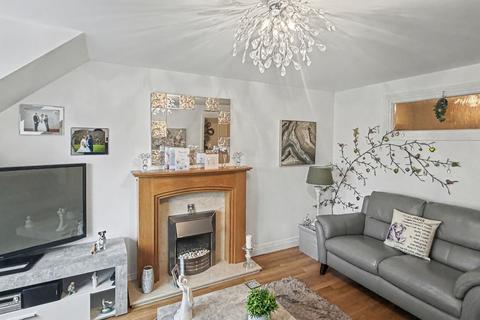 2 bedroom apartment for sale, Iona Crescent, Widnes