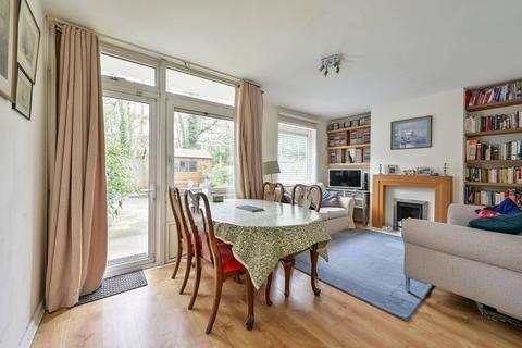 undefined, Windlesham Grove, Southfields, London, SW19