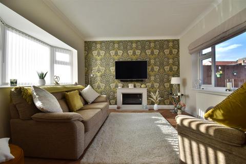 2 bedroom semi-detached bungalow for sale, Southfield Road, South Shields