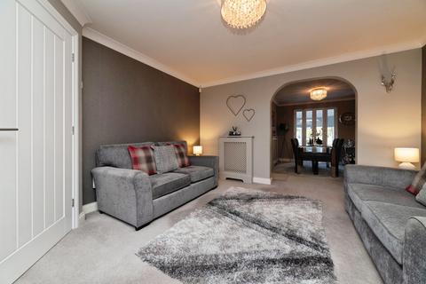 4 bedroom detached house for sale, Yeoman Drive, Beverley