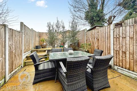 2 bedroom end of terrace house for sale, Brewers Field, Kent DA2