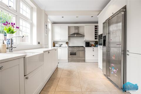 4 bedroom semi-detached house for sale, Cheyne Walk, London, N21