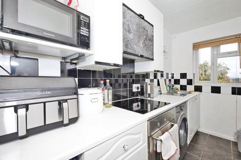 1 bedroom ground floor flat for sale, York Place, YEOVIL