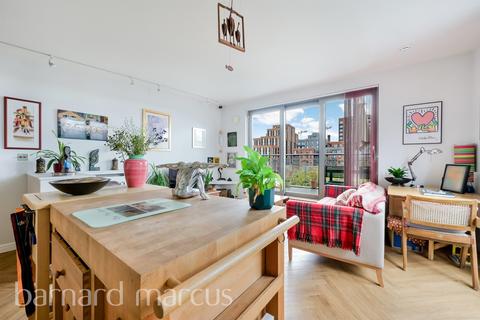 undefined, Sumner Road, London