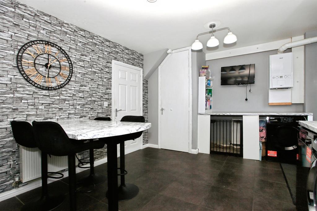 Kitchen/Breakfast Room