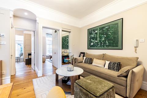 3 bedroom flat to rent,  Camberwell Grove, London SE5