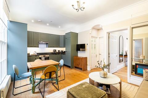 3 bedroom flat to rent,  Camberwell Grove, London SE5