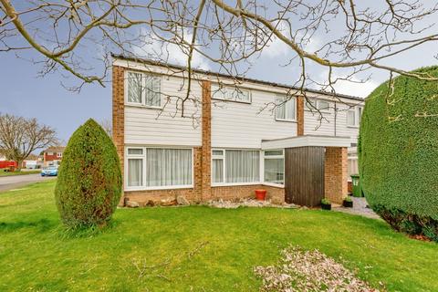Avondale Close, Horley