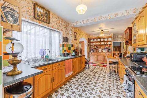 undefined, Tennyson Road, Kettering