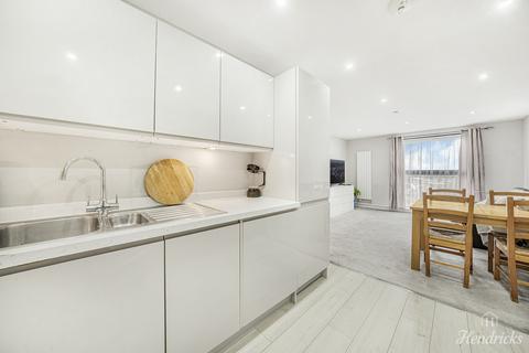 undefined, Victoria Avenue, Southend-on-sea, SS2 6