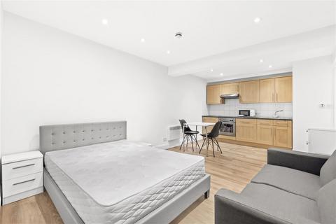 Studio to rent, Gloucester Place, London NW1