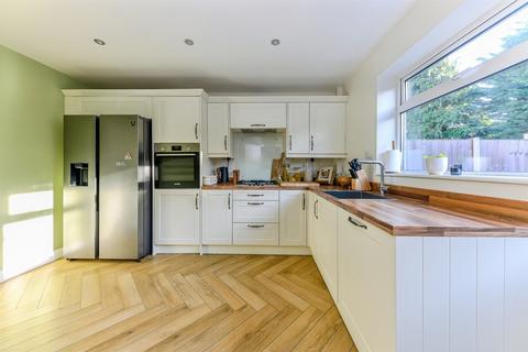 3 bedroom semi-detached house for sale, Cedar Road, Stamford