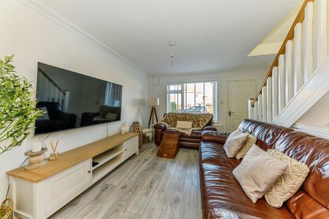 3 bedroom semi-detached house for sale, Cedar Road, Stamford