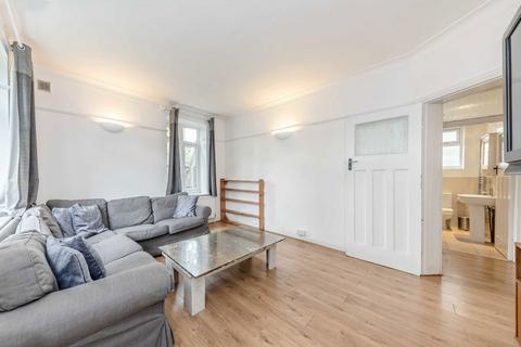 2 bedroom flat to rent, Kings Avenue, London SW4