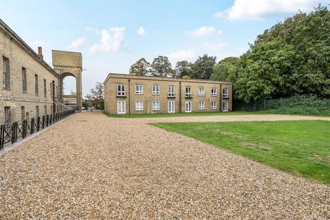 2 bedroom flat for sale, Weevil Lane, Hampshire PO12