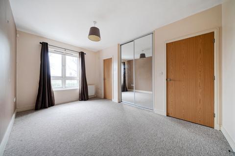 2 bedroom flat for sale, Weevil Lane, Hampshire PO12