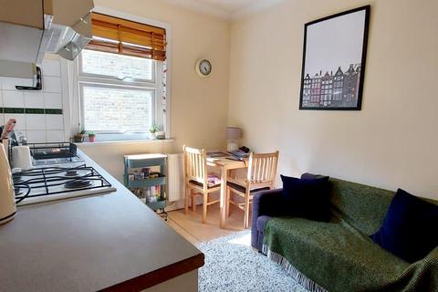 undefined, South Parade Chiswick London