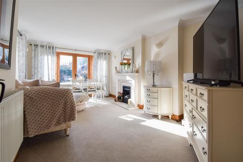 3 bedroom detached house for sale, The Green, Blackmore, Ingatestone