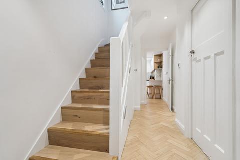 4 bedroom semi-detached house for sale, Ashfield Avenue, Bushey, WD23
