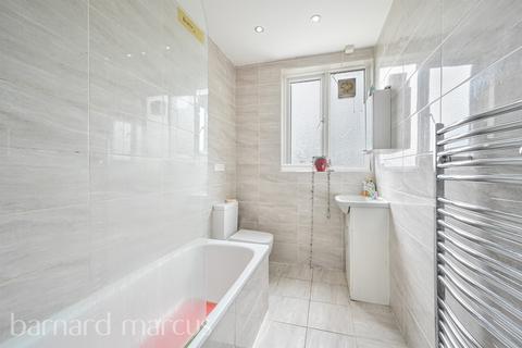 undefined, Kingston Road, Epsom