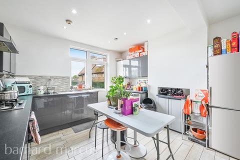 undefined, Kingston Road, Epsom