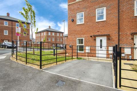undefined, Bolton Court, Leeds