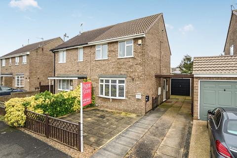 3 bedroom semi-detached house for sale, Fourth Avenue, Grantham, Lincolnshire, NG31