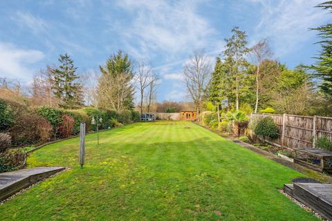 4 bedroom detached house for sale, Westbury Road, Northwood HA6