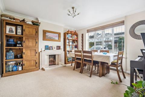 4 bedroom detached house for sale, Westbury Road, Northwood HA6