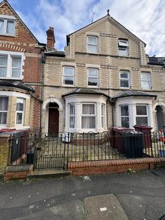 4 bedroom terraced house to rent, Donnington Road, Reading