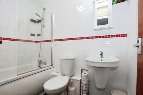 2 bedroom terraced house for sale, Somerville, Peterborough