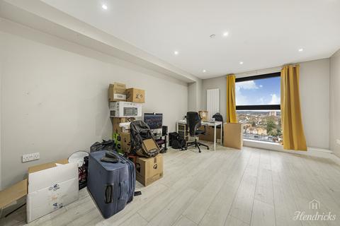 undefined, Victoria Avenue, Southend-on-sea, SS2 6