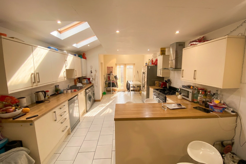 5 bedroom house to rent, Teignmouth Road - 5 bed, Selly Oak B29