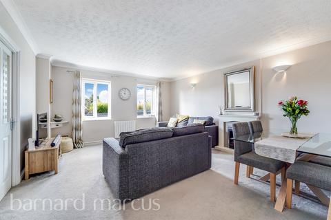 2 bedroom flat for sale, Rembrandt Court, Epsom