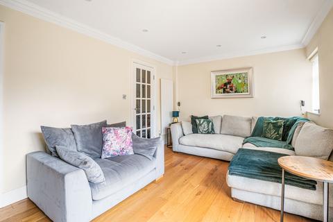 3 bedroom terraced house for sale, High Wickfield, Welwyn Garden City, AL7