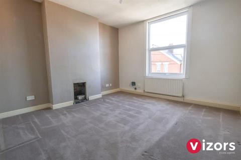 1 bedroom maisonette for sale, Oakly Road, Southcrest