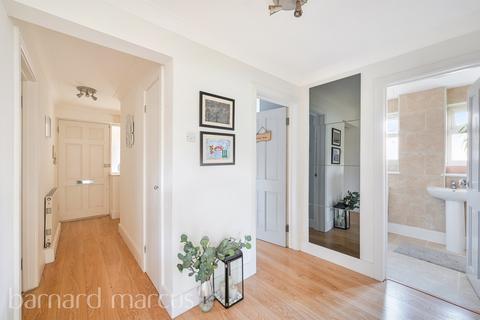 undefined, Gadesden Road, Epsom