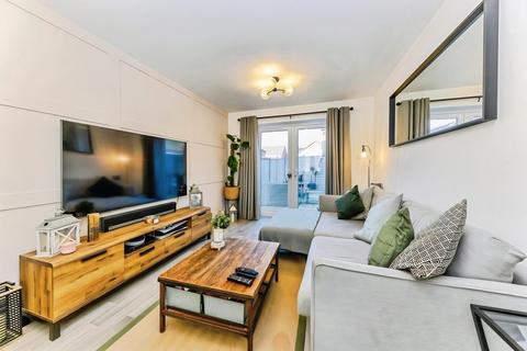 3 bedroom semi-detached house for sale, Harrier Way, Market Deeping, Peterborough