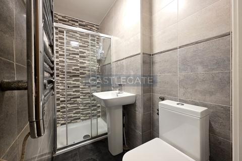 2 bedroom ground floor flat to rent, Fitzwilliam House, Fitzwilliam Street, Huddersfield, HD1 5BB