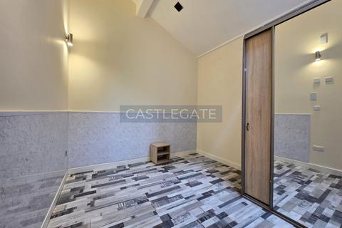 2 bedroom ground floor flat to rent, Fitzwilliam House, Fitzwilliam Street, Huddersfield, HD1 5BB